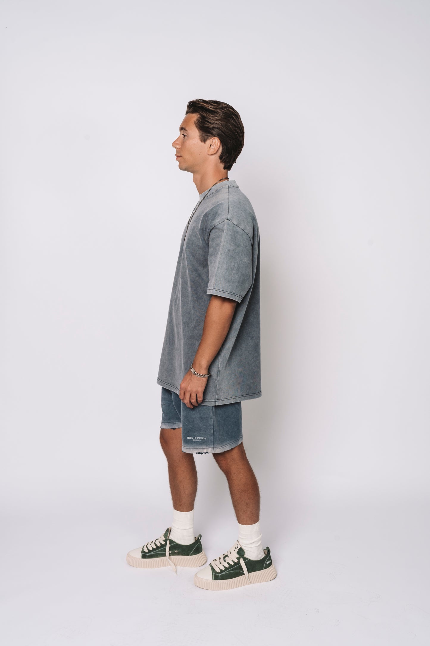 WASHED CUFFS - SHORT