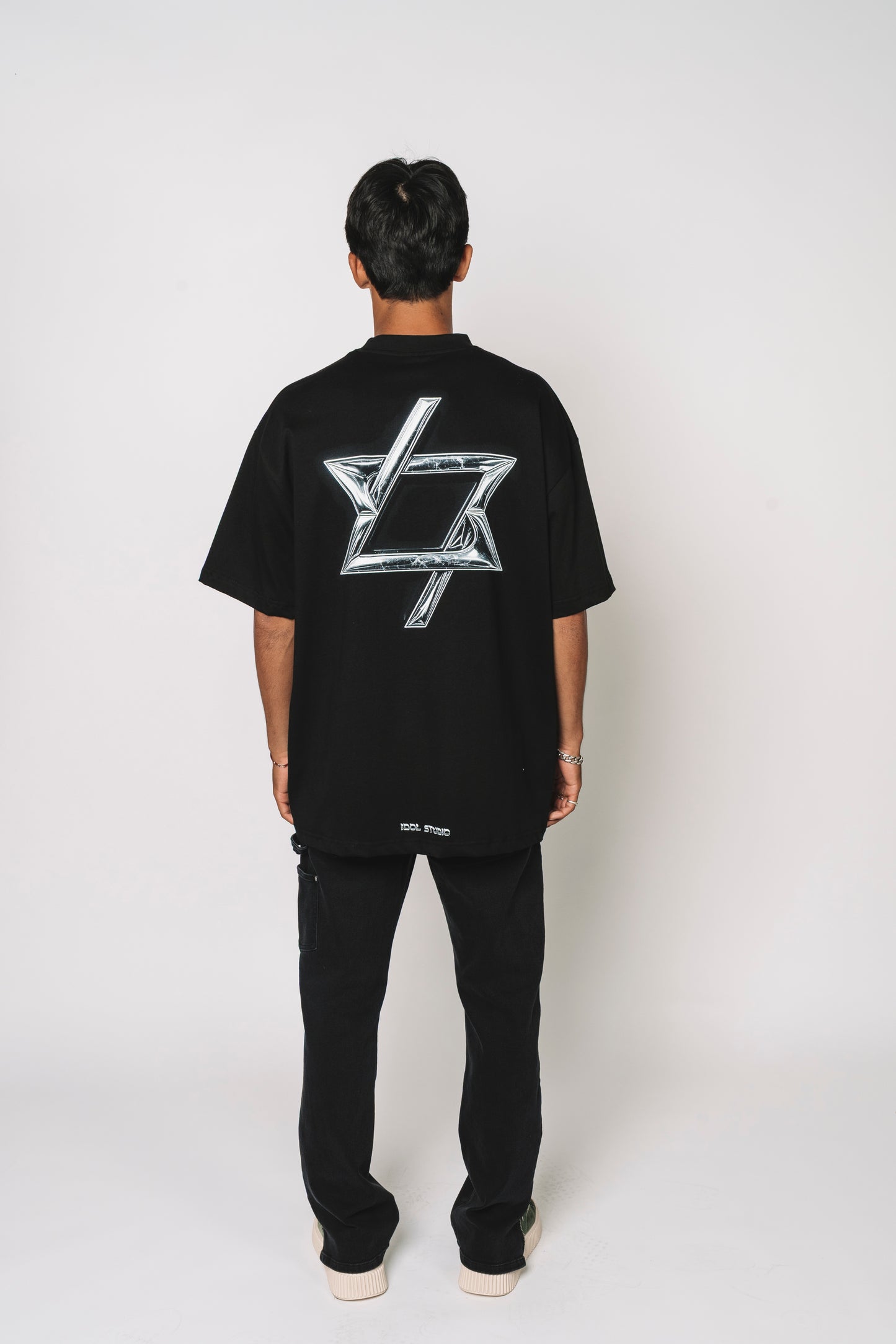 77 - black