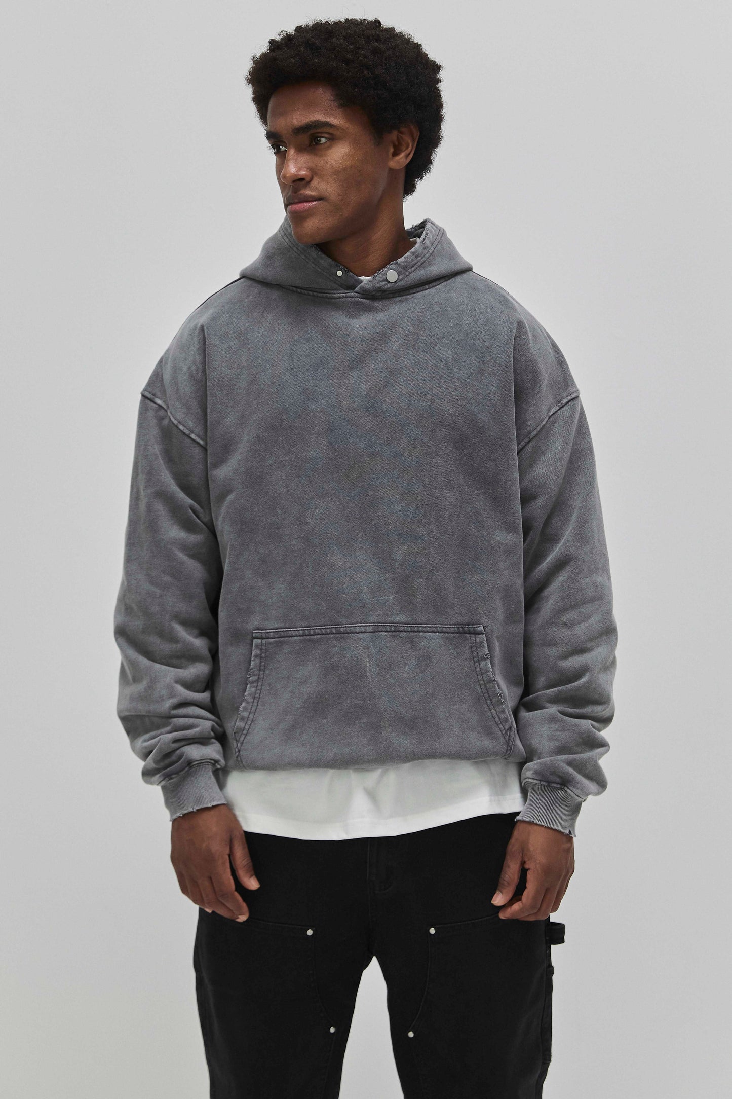 Embroidery patch - grey washed hoodie