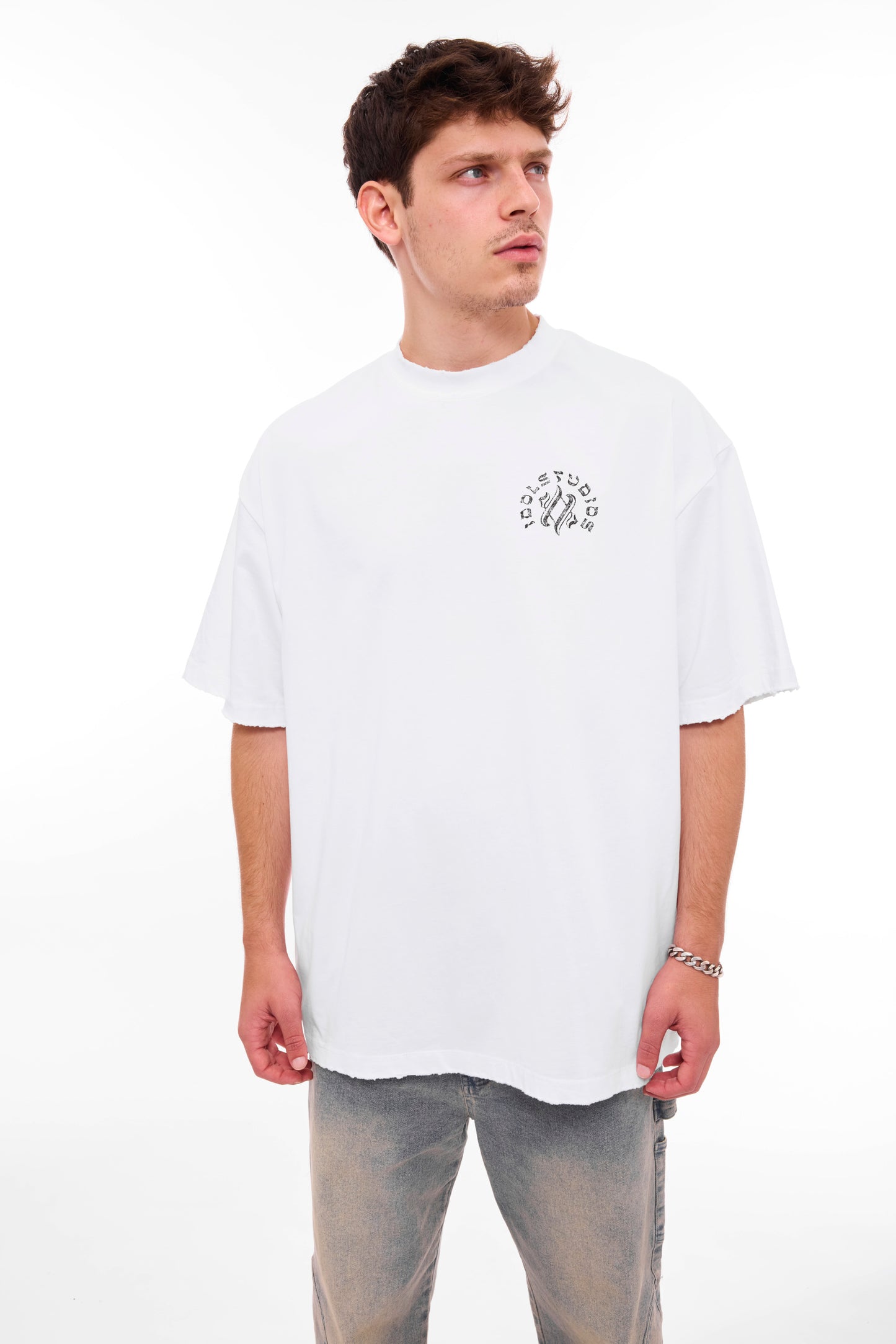 SCROLL LOGO - WHITE
