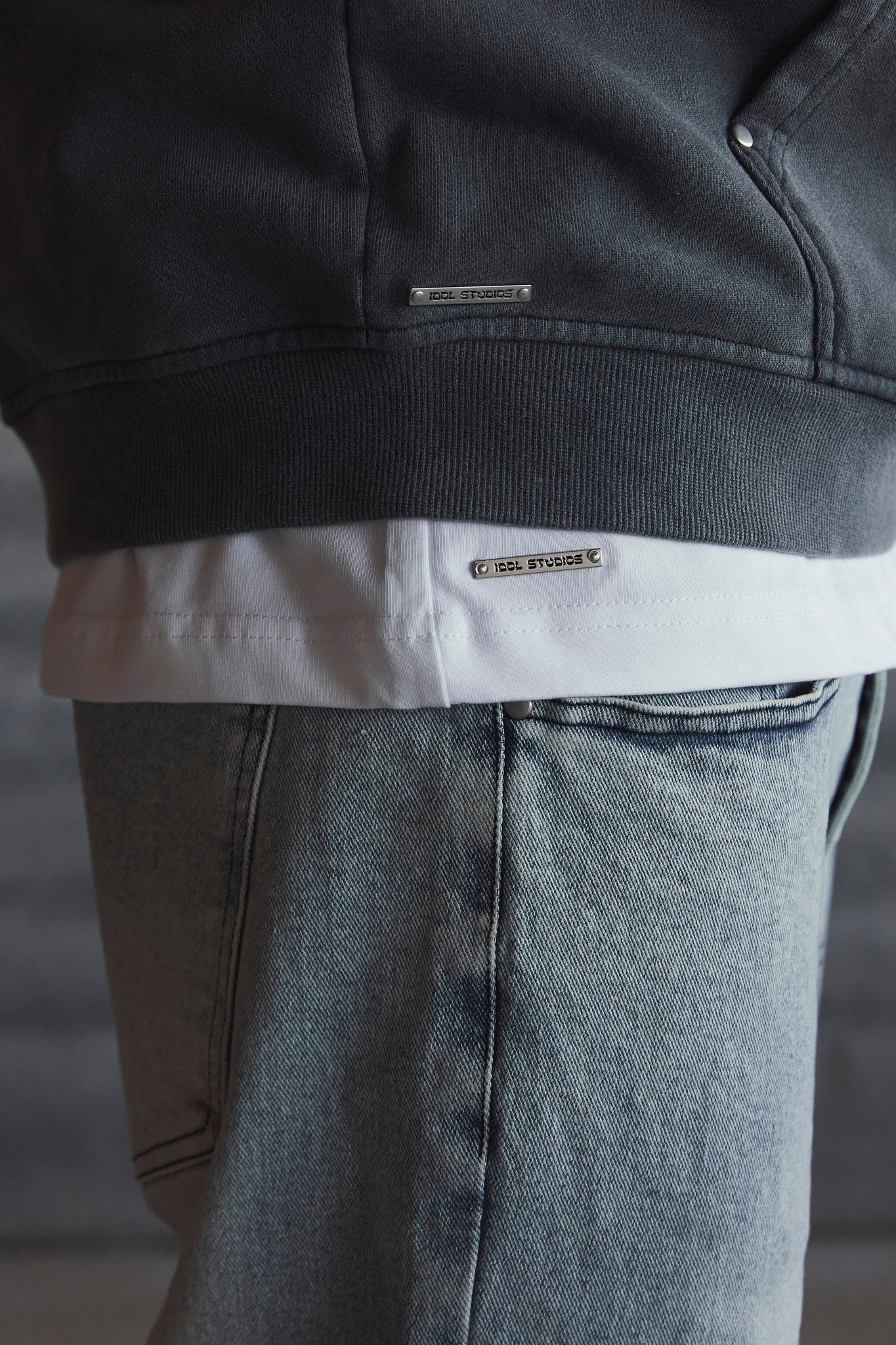 Venom Blade - grey washed hoodie Idolstudios
