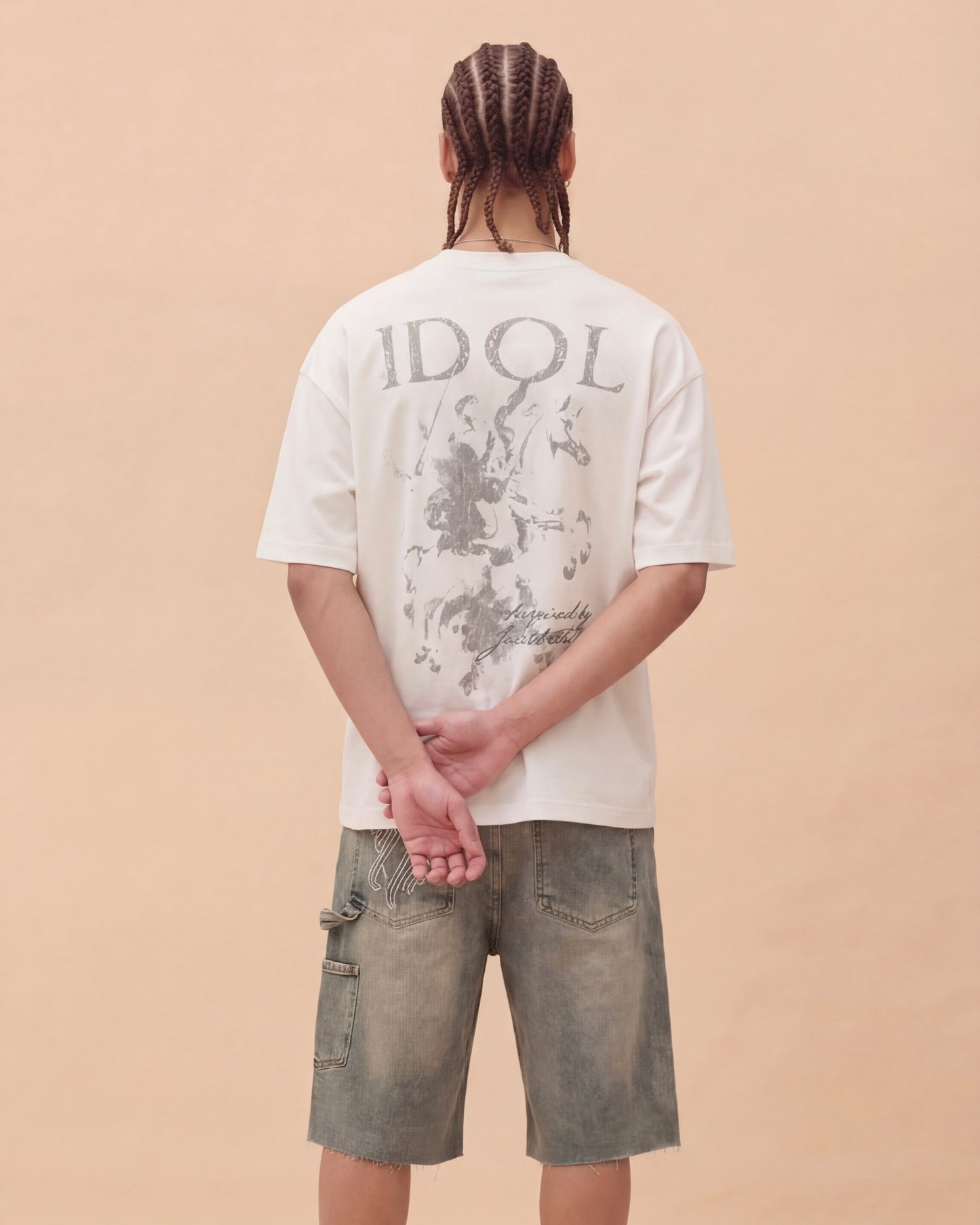 ESSENCE - WHITE T-SHIRT Idolstudios