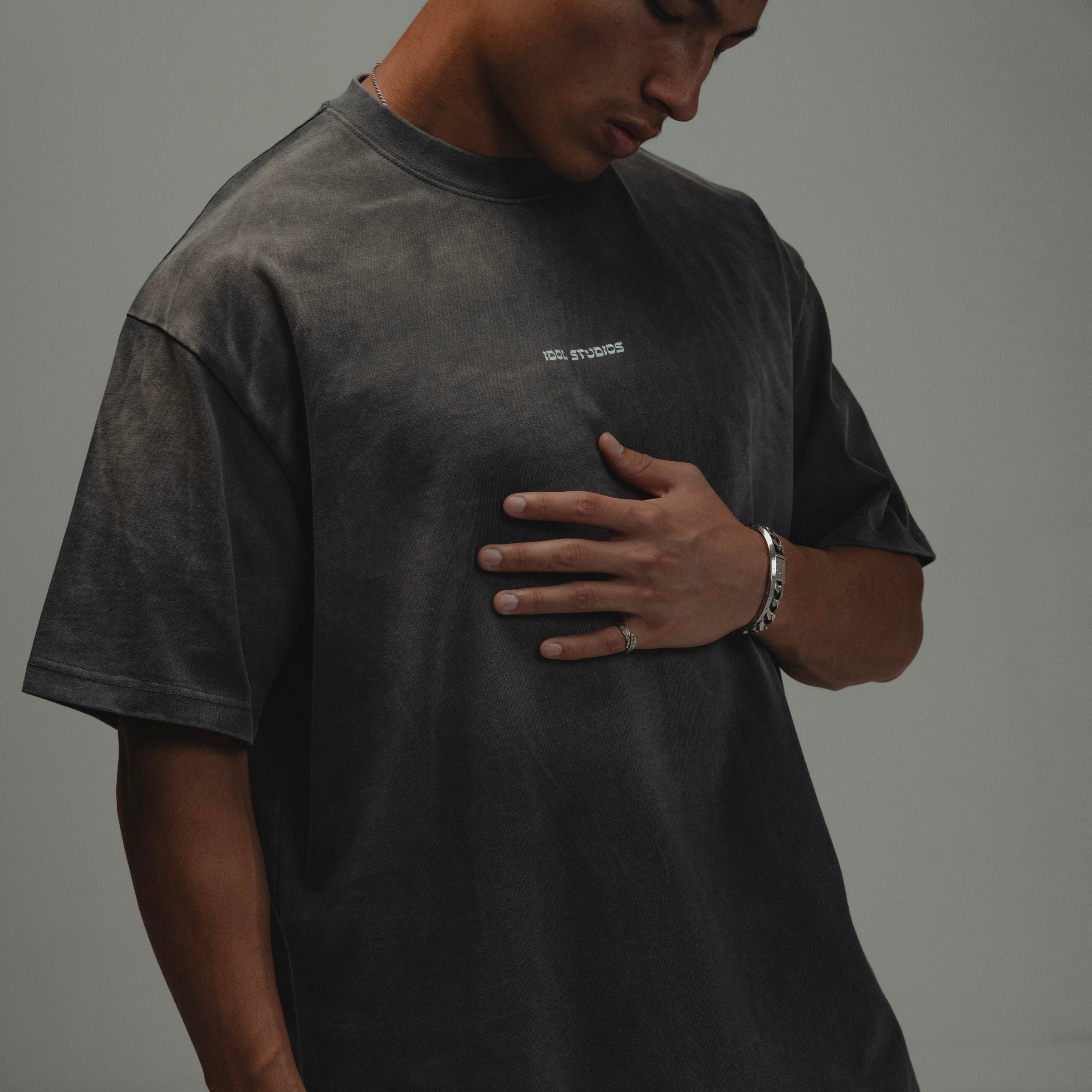 jealousy - washed grey Idolstudios