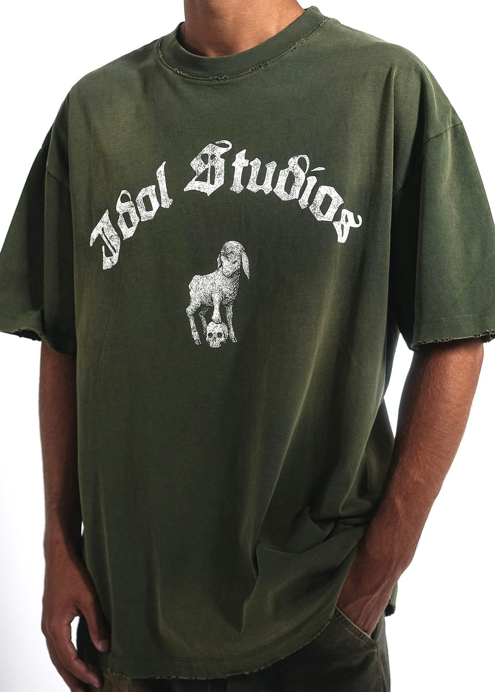 AURA - WASHED GREEN T-SHIRT