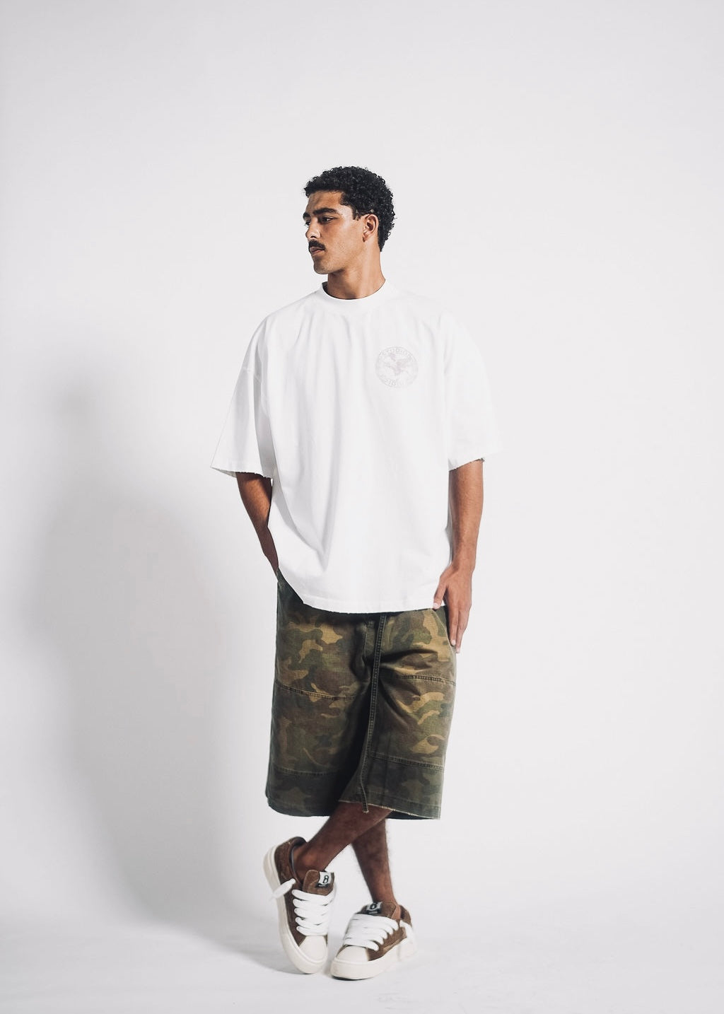FIELD - SHORT