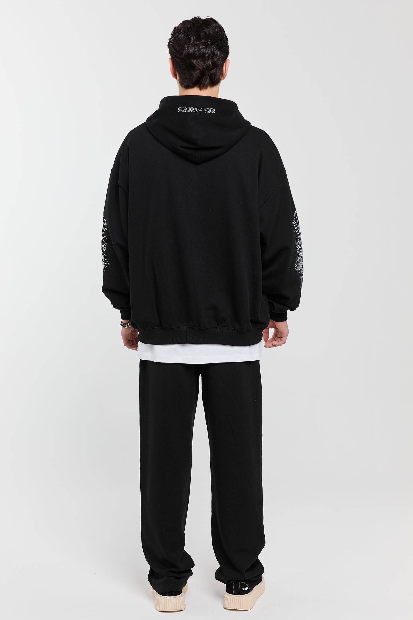 NOCTURNE - BLACK ZIP HOODIE