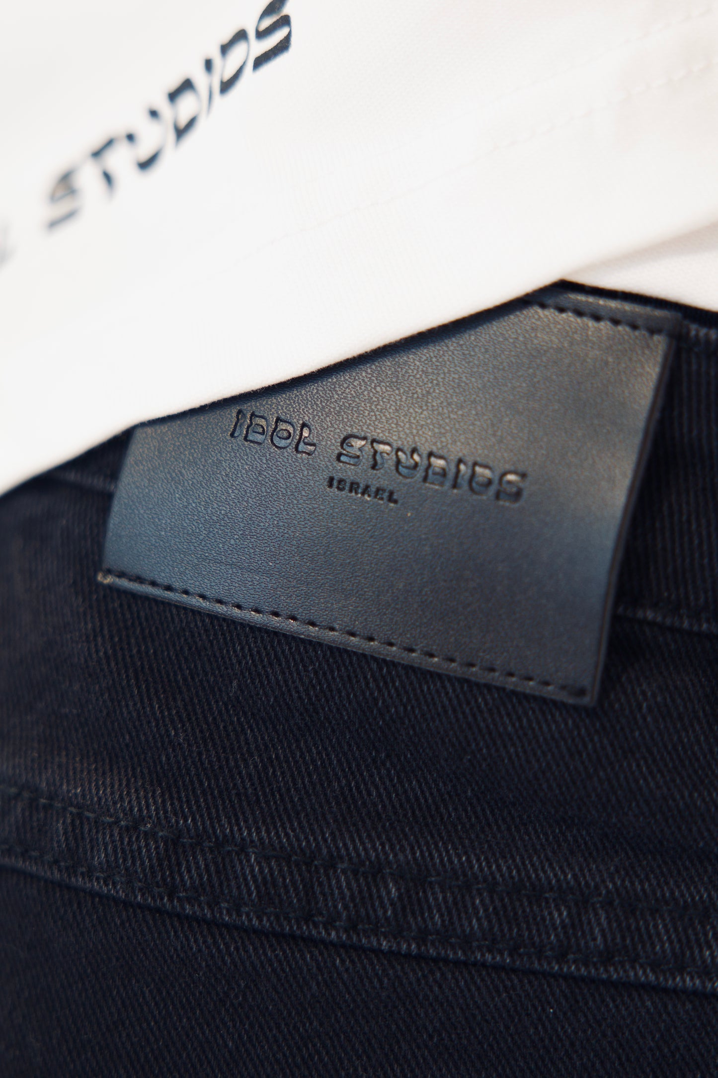 CUT OUT WASHED BLACK DENIM