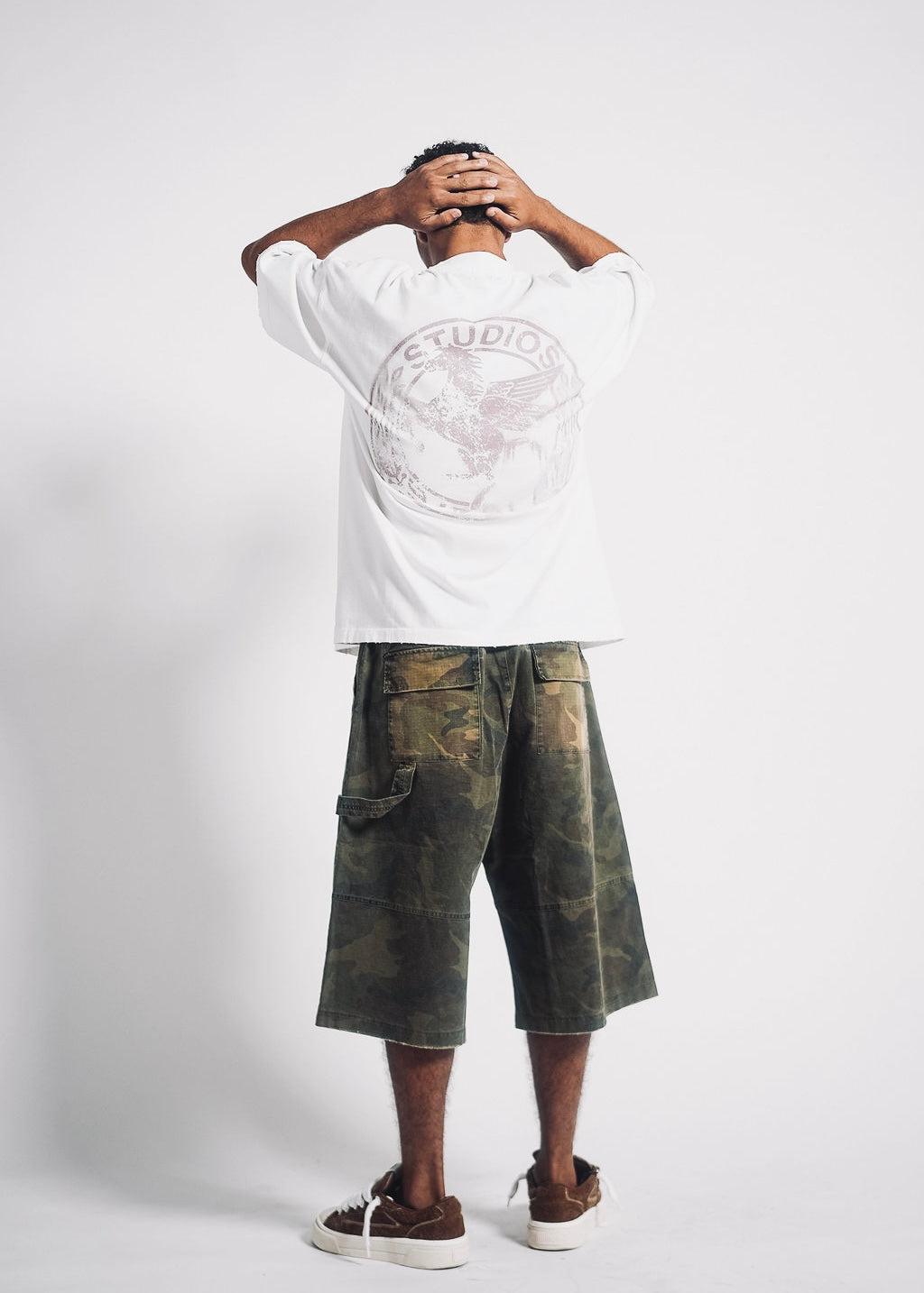 FIELD - SHORT