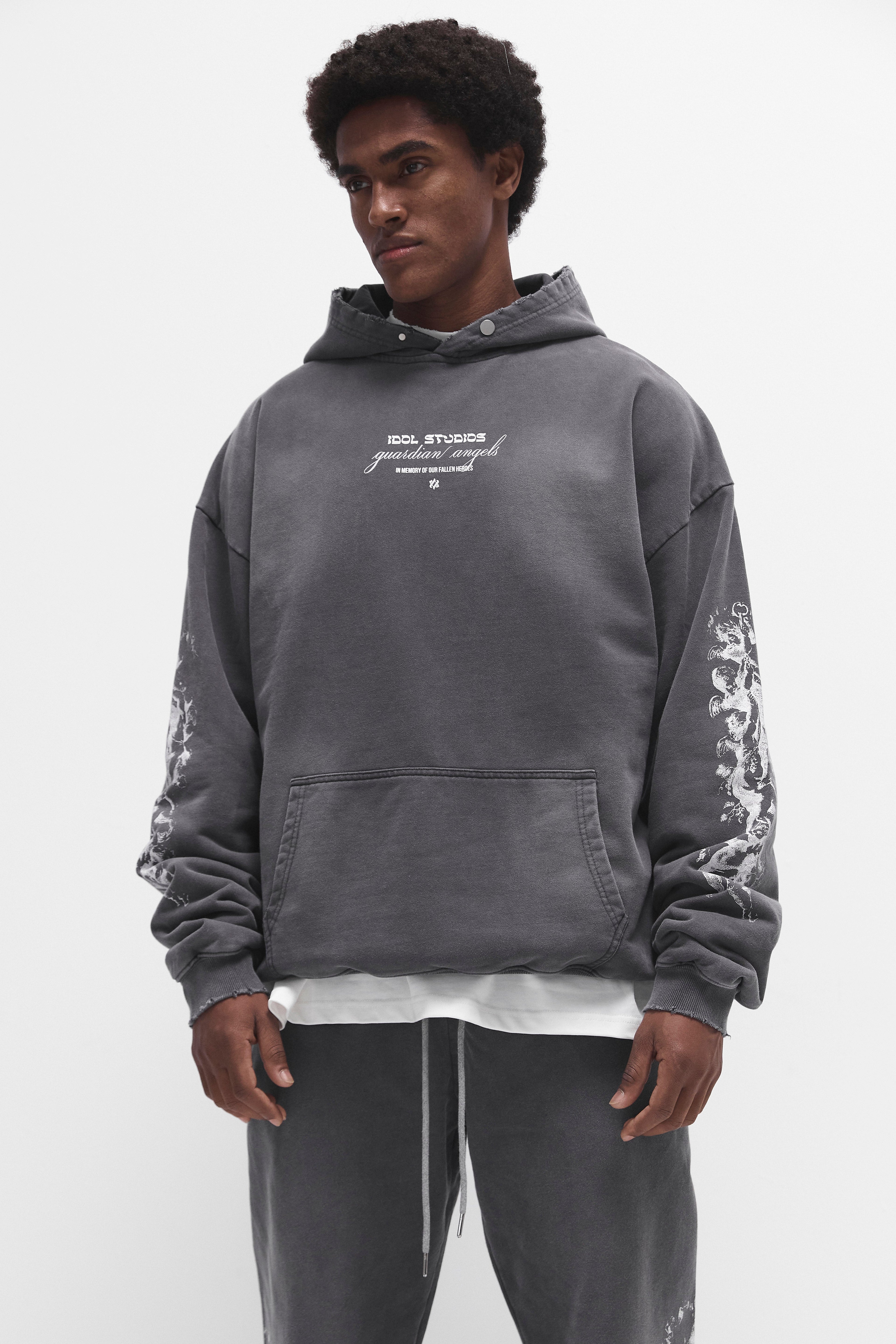 Guardian angels - grey washed hoodie Idolstudios