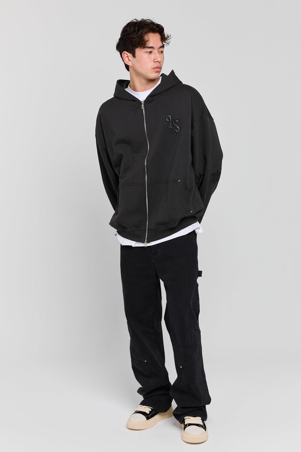 OBSIDIAN - DARK GREY ZIP HOODIE Idolstudios