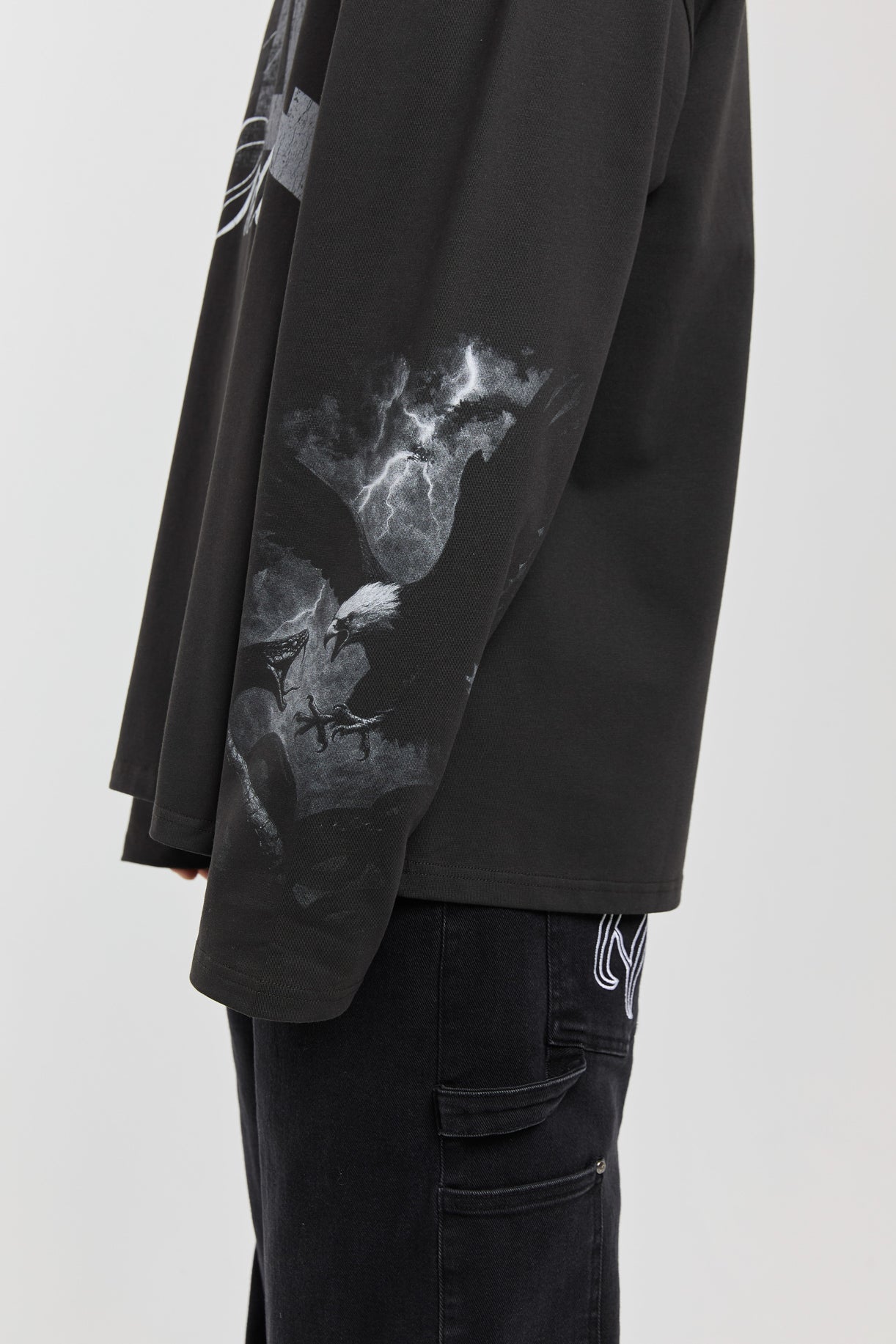 VOW - LONG SLEEVE TEE Idolstudios