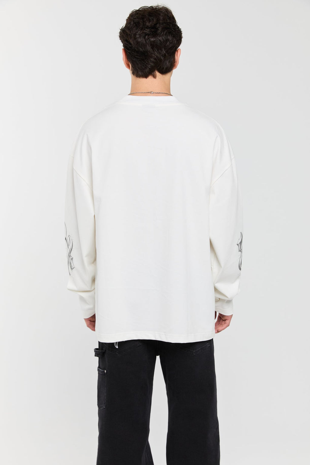 MARK - LONG SLEEVE TEE Idolstudios