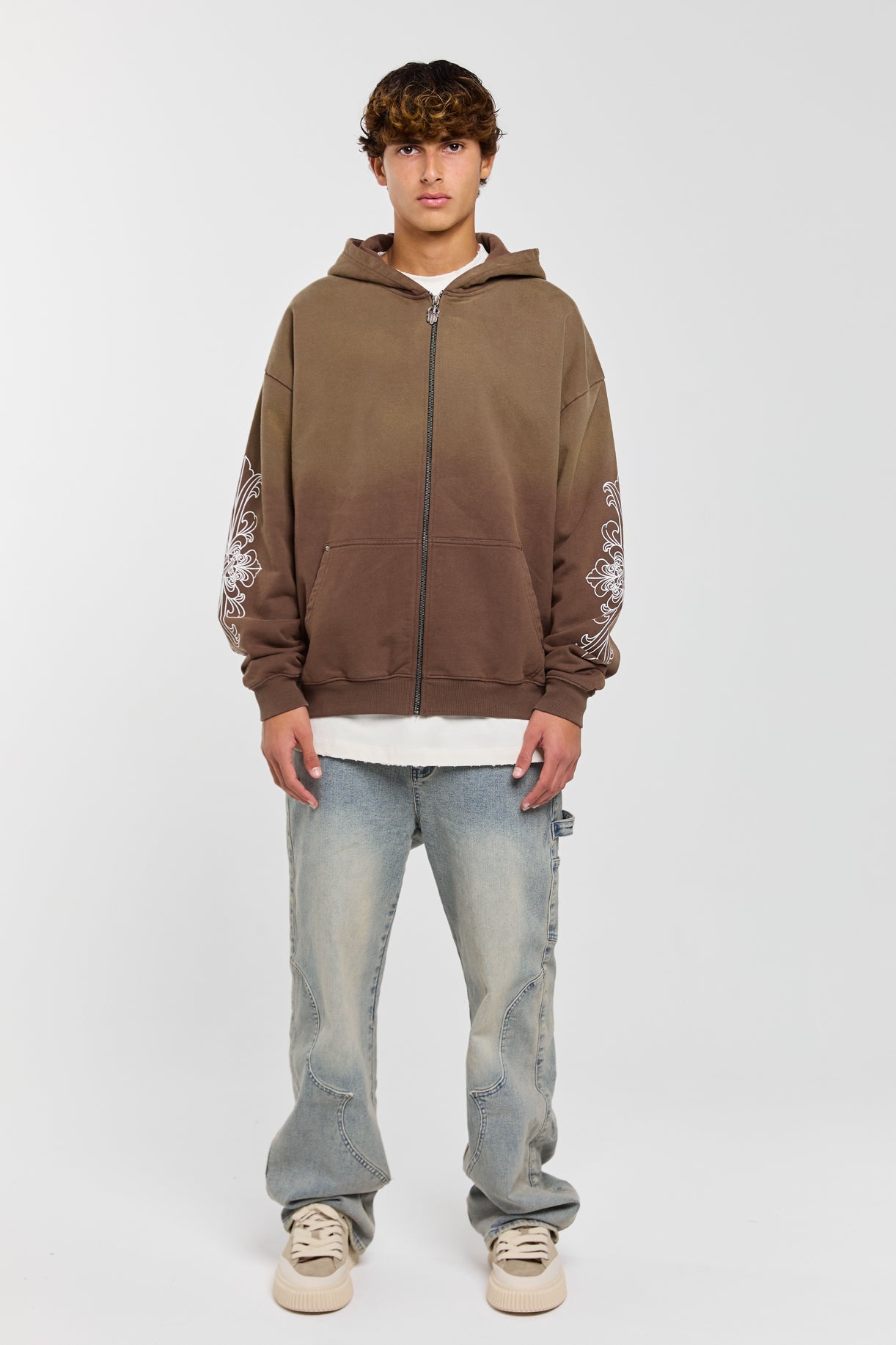 EARTH - BROWN ZIP HOODIE Idolstudios
